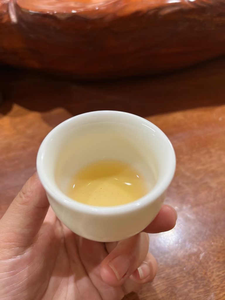 薄荷塘古树茶多少钱一斤