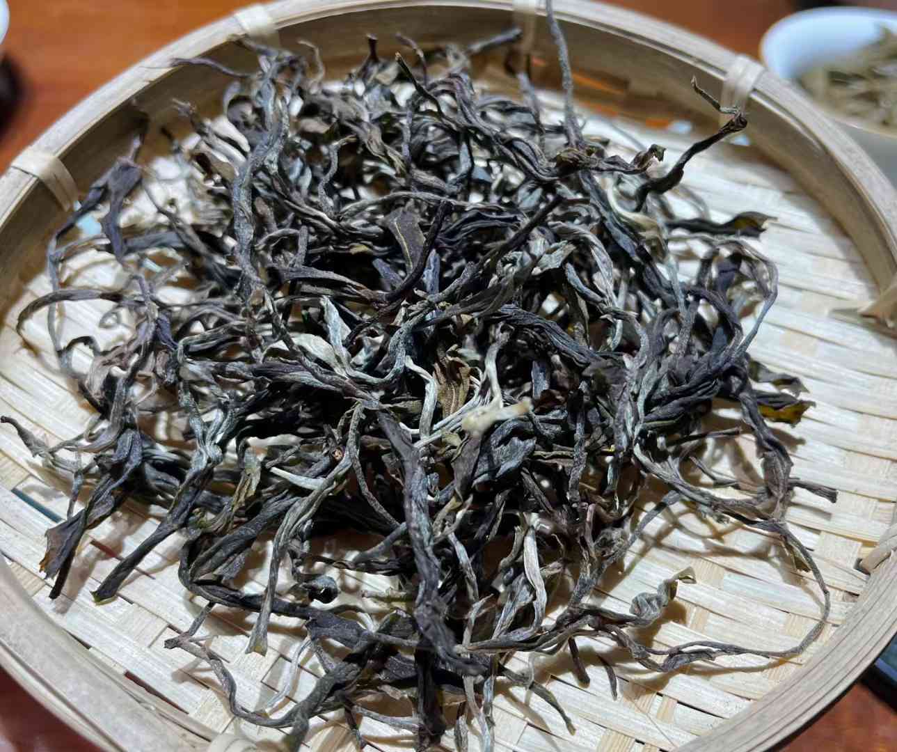 易武弯弓普洱茶口感