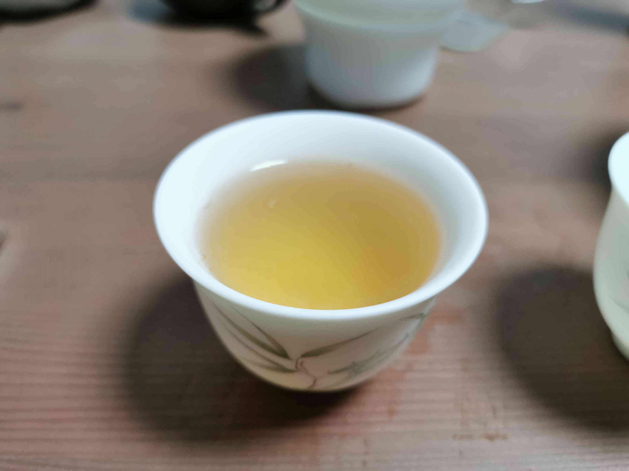 懂过茶多少钱一斤？